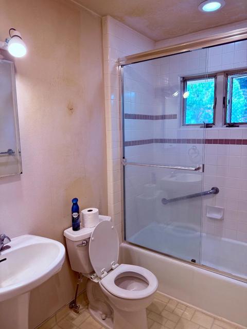 1389 Chelsea Drive, Los Altos CA: https://media.crmls.org/mediaz/3370b7c8-a2be-432a-9e98-f00b4eae465c.jpg