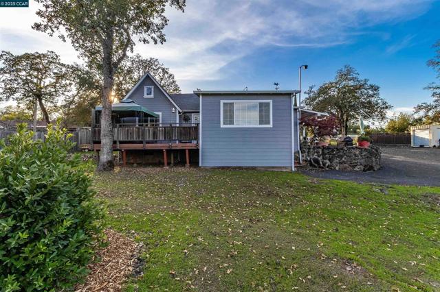 80 Diogenes Dr, Angwin CA: https://media.crmls.org/mediaz/3374855b-509a-4ba8-b4a5-994a607855ab.jpg