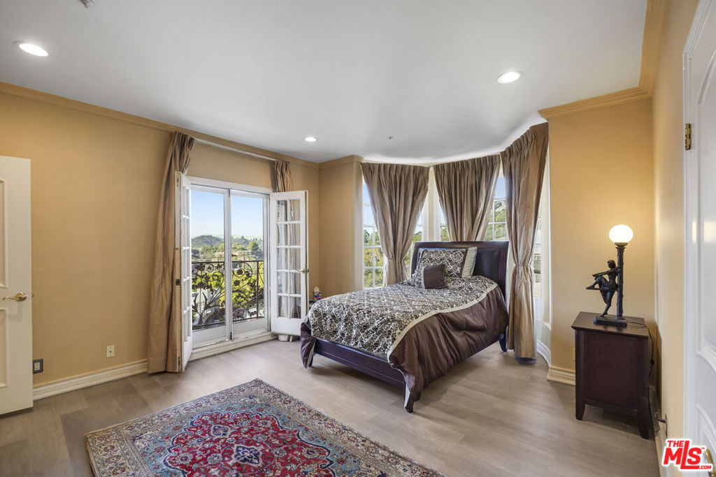 MLS #25625301 image #17