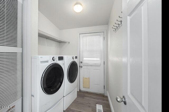 Detail Gallery Image 7 of 14 For 155 Mesa Dr, Camarillo,  CA 93010 - 2 Beds | 2 Baths