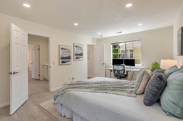 952 Coventry Way, Milpitas CA: https://media.crmls.org/mediaz/337765df-78c9-45df-8305-98be7a9202c1.jpg