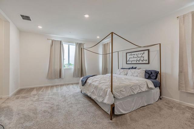 500 Duran Drive, Hollister CA: https://media.crmls.org/mediaz/3377a70f-9b44-41df-a755-0369c5016c83.jpg