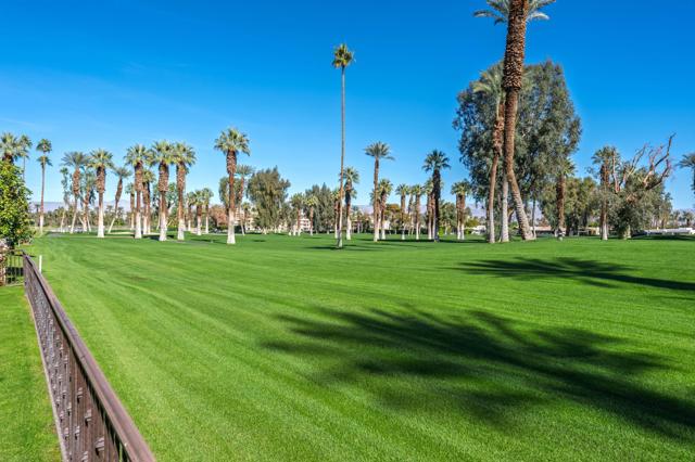 45534 Indian Wells Lane, Indian Wells CA: https://media.crmls.org/mediaz/3377d0de-837d-4488-ba41-1546ff80fa78.jpg