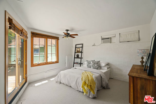 2026 Topanga Skyline Drive, Topanga CA: https://media.crmls.org/mediaz/3378715b-fc49-4050-9a74-a8b05f3c1106.jpg