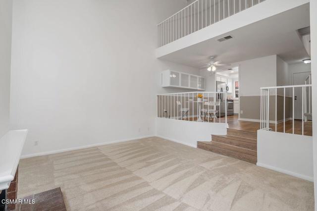 3390 Darby Street, Simi Valley CA: https://media.crmls.org/mediaz/33787bd1-4785-46a2-a17f-502896bd20cf.jpg