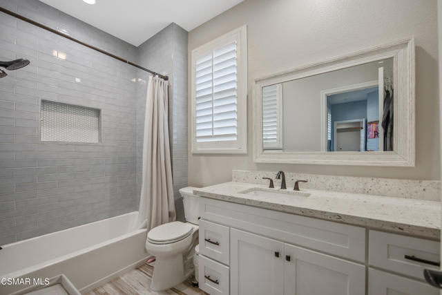 Image 44 of 100 For 1101 Via Hispano