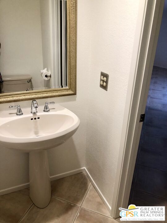 1598 N Kaweah Road #3, Palm Springs, CA 92262