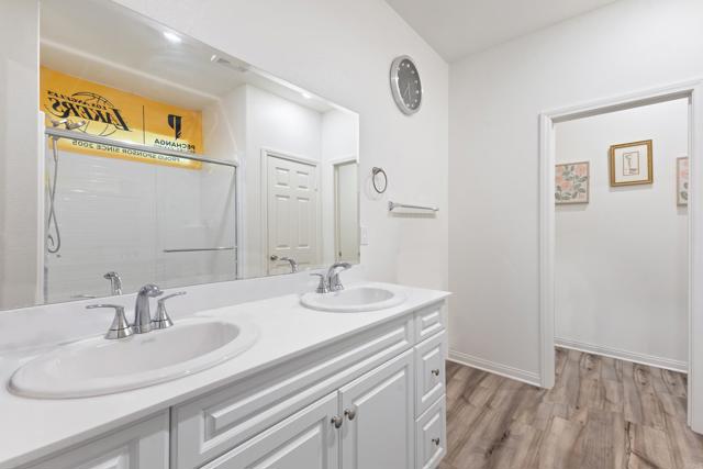 25709 Buckeye Meadow Lane, Homeland CA: https://media.crmls.org/mediaz/337a834c-a816-4b5b-aa58-67d438725504.jpg