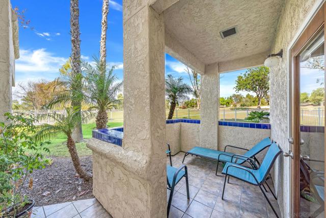 12132 Royal Birkdale Row Unit 104E, San Diego CA: https://media.crmls.org/mediaz/337b7d42-8c71-42d4-bde0-f98cc6377460.jpg