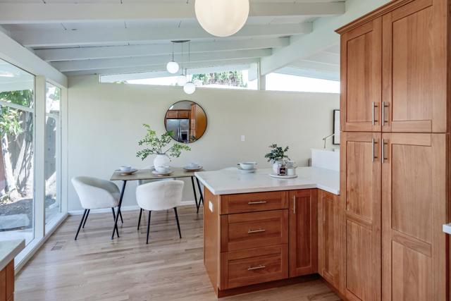 370 Drake Court, Santa Clara CA: https://media.crmls.org/mediaz/337bcdb2-ba7e-4462-abb3-a8e6307d7627.jpg