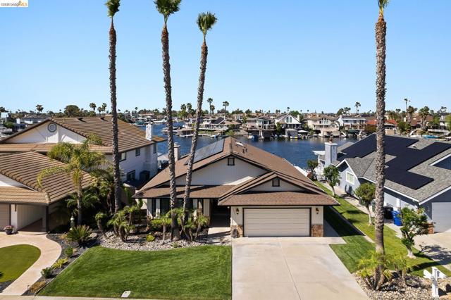 Image 30 of 39 For 5621 Starboard Dr