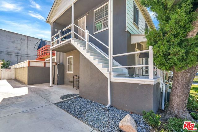 8776 Reading Avenue, Los Angeles, California 90045, ,Multi-Family,For Sale,Reading,24433193