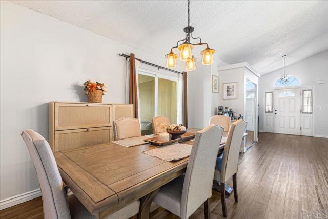 Detail Gallery Image 4 of 21 For 15935 Spring Oaks Rd #168,  El Cajon,  CA 92021 - 3 Beds | 2 Baths