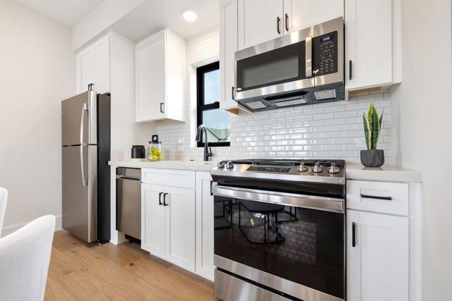 3747 51 Adams Street, Carlsbad CA: https://media.crmls.org/mediaz/337dc940-48f0-4fd8-a16f-b8f6597ff155.jpg