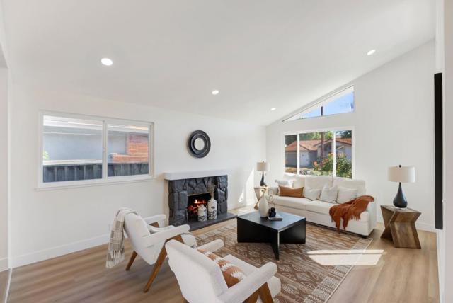 1817 Trudean Way, San Jose CA: https://media.crmls.org/mediaz/337e98e8-85fb-4000-9c11-17ee84922f52.jpg