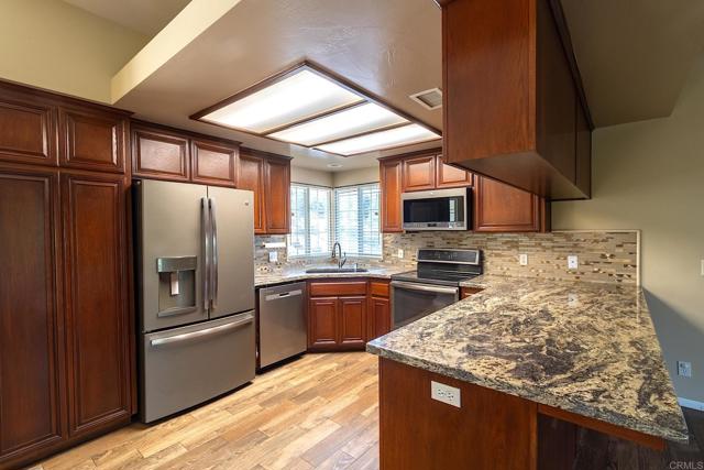 18822 Possum Pass, Valley Center CA: https://media.crmls.org/mediaz/337f01ad-c207-4dbf-8c40-0170ad0f2ada.jpg
