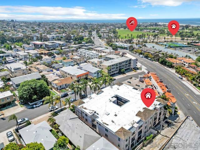 4452 Mentone St, San Diego CA: https://media.crmls.org/mediaz/337fa522-85c8-4a2e-99ee-1d493d48d9c1.jpg