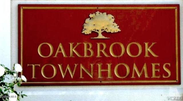 Oakbrook townhomes sign