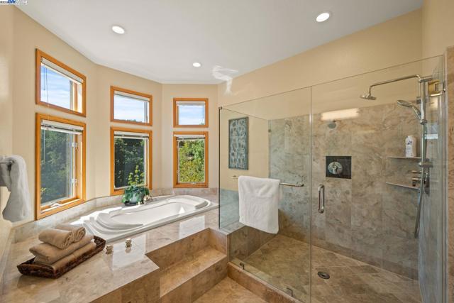 45221 Rutherford Ter, Fremont CA: https://media.crmls.org/mediaz/3382048c-0ea6-47f1-b9a9-571733c4f06d.jpg