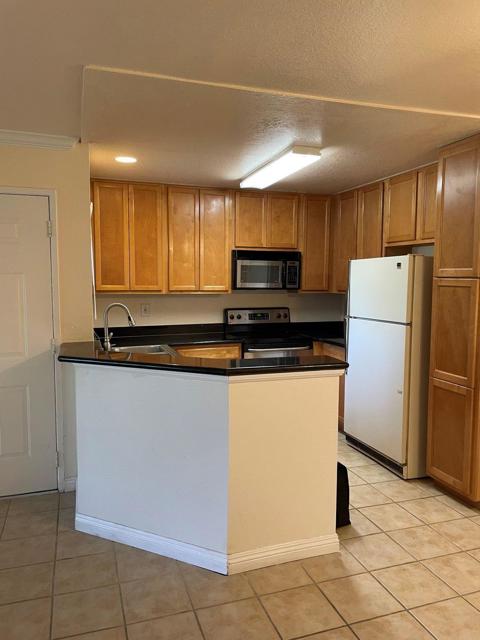 78650 Ave 42, Bermuda Dunes CA: https://media.crmls.org/mediaz/3382ca24-7f2c-420d-b148-3e01be0f91d1.jpg