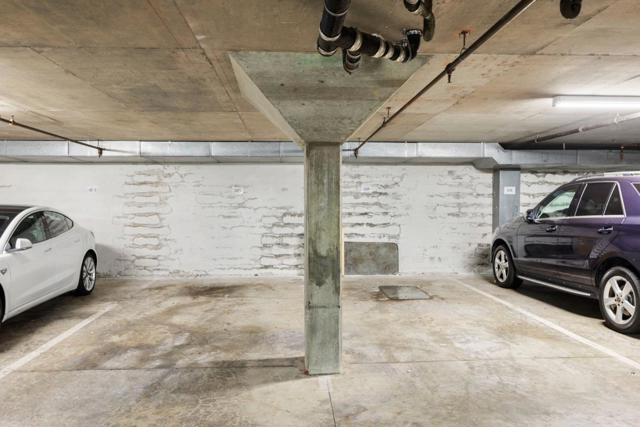 30 Lorton Avenue, Burlingame CA: https://media.crmls.org/mediaz/33830eb3-466b-4fc6-b488-f568907b2898.jpg