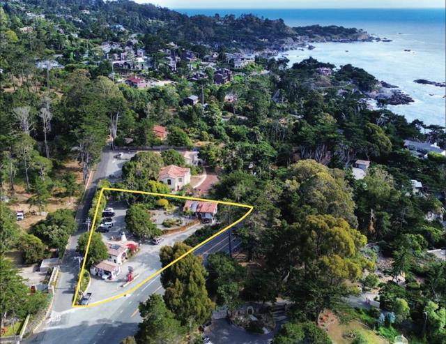 29251 Highway 1, Carmel CA: https://media.crmls.org/mediaz/338325bb-e26b-4bdf-9240-5d96b1fbea7f.jpg