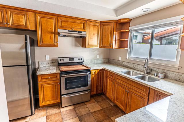 Detail Gallery Image 9 of 35 For 16577 Caminito Vecinos, San Diego,  CA 92128 - 2 Beds | 2 Baths