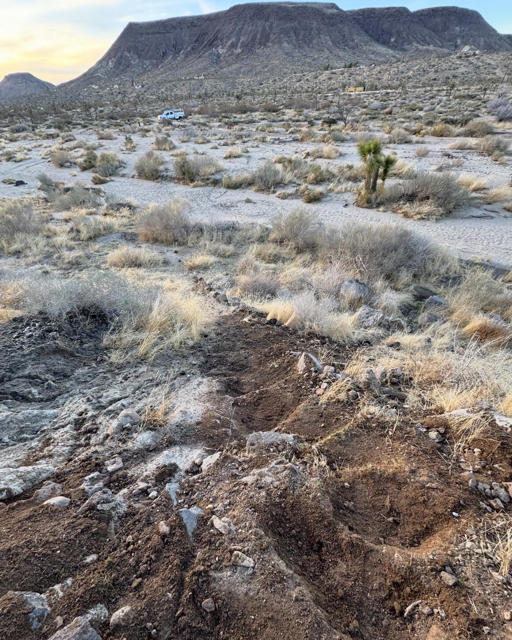 55455 Pipes Canyon, Pioneertown CA: https://media.crmls.org/mediaz/33860fd0-5527-4f63-90cc-b4a922c46e4c.jpg