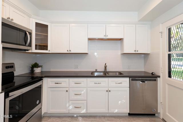 Detail Gallery Image 18 of 41 For 101 N Grand Ave #5,  Pasadena,  CA 91103 - 1 Beds | 1 Baths