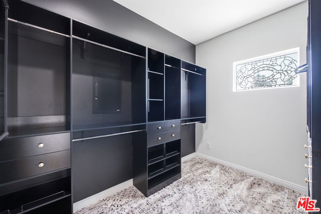 MLS #26835353 image #48