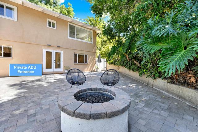 9399 Carmichael Drive, La Mesa CA: https://media.crmls.org/mediaz/33888b34-c4b1-476e-ab74-e4a624b8197d.jpg