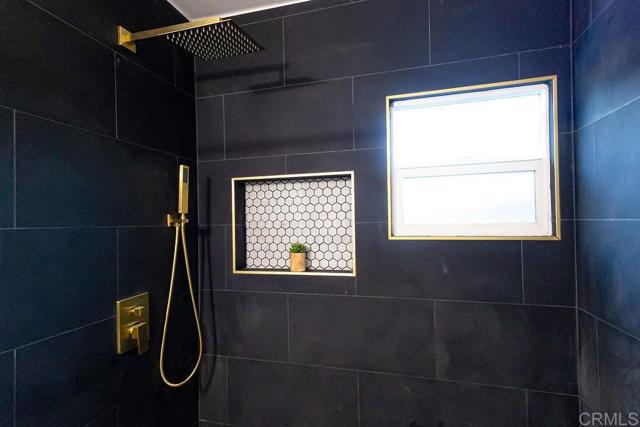 Detail Gallery Image 13 of 26 For 944 W 5th Ave, Escondido,  CA 92025 - 3 Beds | 2 Baths