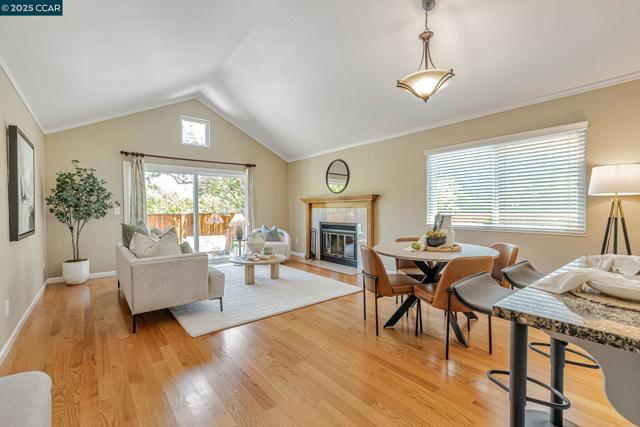 1806 Ridgeland Circle, Danville CA: https://media.crmls.org/mediaz/33895ea4-9a1f-435c-8e6c-aeb756467ad2.jpg