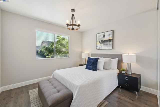 33177 Quail Drive, Union City CA: https://media.crmls.org/mediaz/338c2b6c-739f-4443-bc09-9d1fc00fb26a.jpg