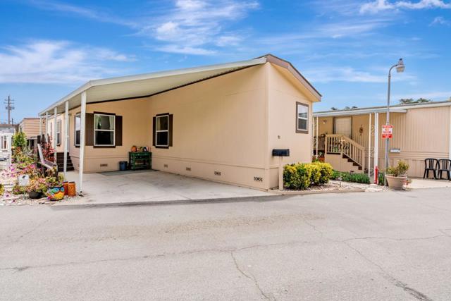 356 Reservation Road, Marina CA: https://media.crmls.org/mediaz/338cf962-b23b-4b3f-b78e-9c0bdec77eec.jpg