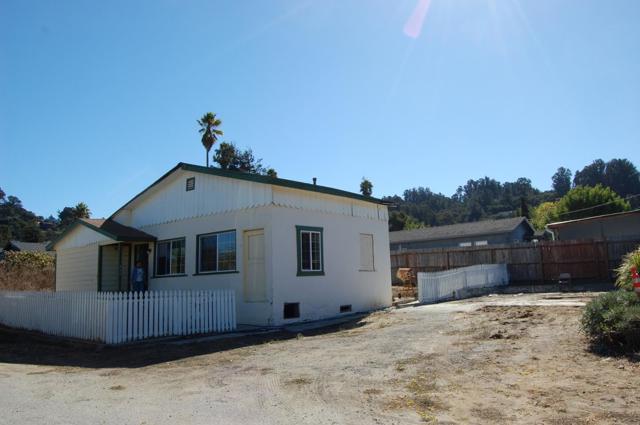 488 Garden Avenue, Aromas CA: https://media.crmls.org/mediaz/338e03ac-8490-4303-9ac8-ebdd482b1444.jpg