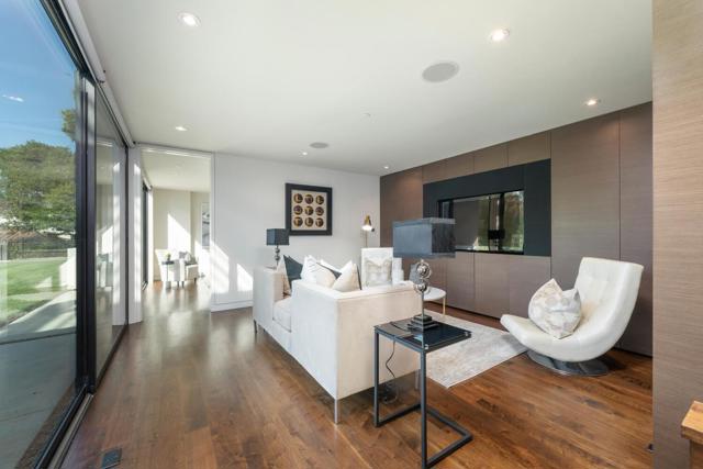 5 Drayton Road, Hillsborough CA: https://media.crmls.org/mediaz/338ef52a-8db8-4d58-9197-3115b9c095dd.jpg
