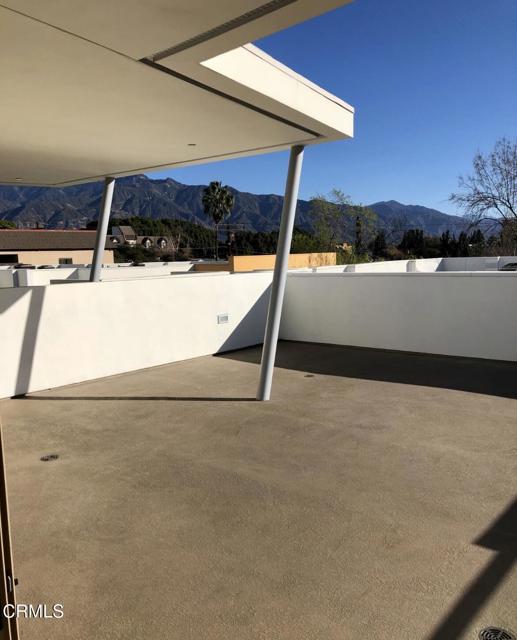 137 S Wilson Avenue, Pasadena CA: https://media.crmls.org/mediaz/338f9e28-e87e-459a-961d-09c5249e5db5.jpg
