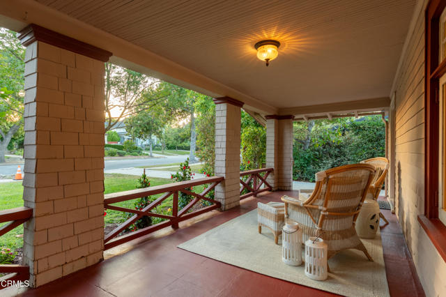 676 S Madison Avenue, Pasadena CA: https://media.crmls.org/mediaz/3390a780-feb2-4603-8788-db9b253d4fab.jpg