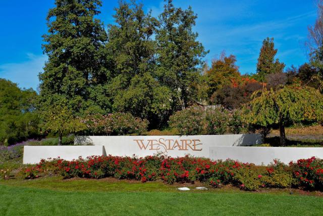 Image 27 of 34 For 415 Orchard View Ave