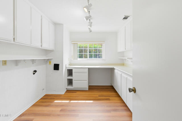 Detail Gallery Image 20 of 33 For 6526 Lada Ave, Camarillo,  CA 93012 - 2 Beds | 2 Baths