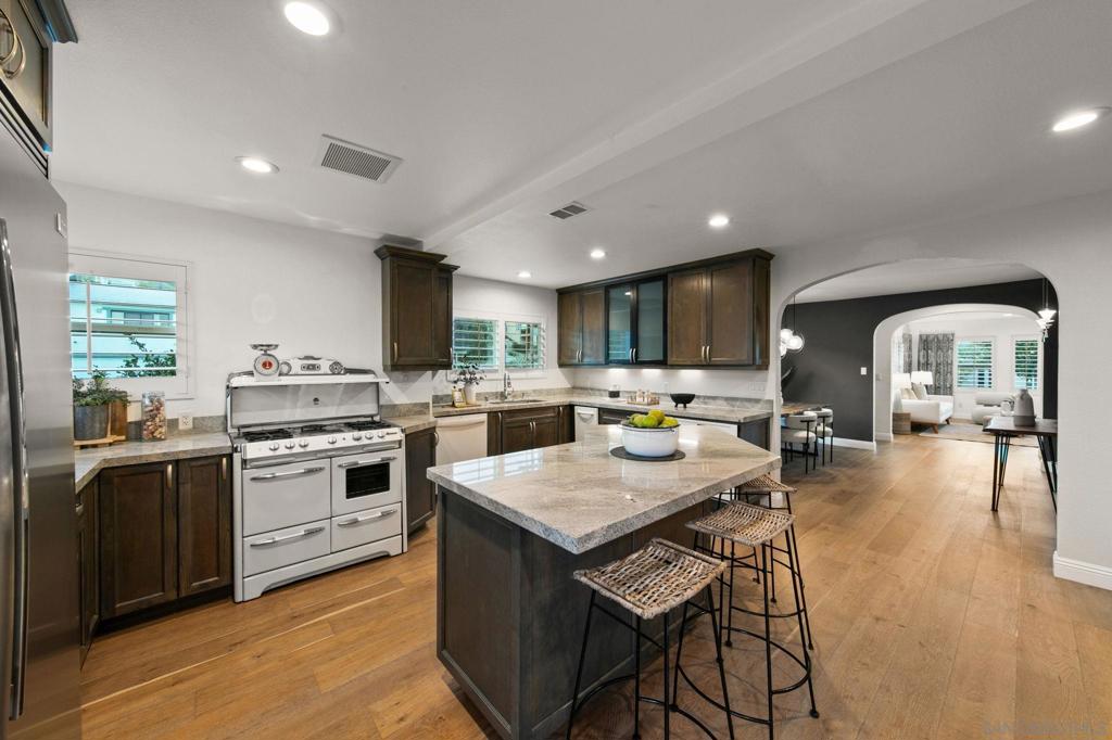 1525 Willow St - photo 4