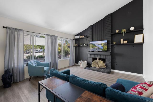 Detail Gallery Image 1 of 1 For 552 Monterey Cir, San Marcos,  CA 92069 - 4 Beds | 2 Baths
