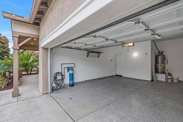 348 Plaza Los Osos, Chula Vista CA: https://media.crmls.org/mediaz/33948445-9903-43b7-ba8e-3ae9eb02df11.jpg