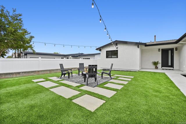 Detail Gallery Image 25 of 31 For 3942 Mount Acadia Bld, San Diego,  CA 92111 - 3 Beds | 2 Baths