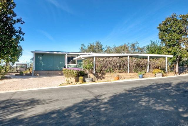 Detail Gallery Image 2 of 34 For 18218 Paradise Mountain Rd Spc 211 #LOT 211,  Valley Center,  CA 92082 - 2 Beds | 2 Baths