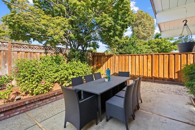 Image 41 of 43 For 2302 Fairglen Drive