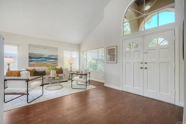 Detail Gallery Image 5 of 39 For 3369 Tournament Dr, Oceanside,  CA 92056 - 5 Beds | 3 Baths