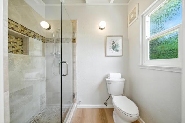 821 E Meadow Drive, Palo Alto CA: https://media.crmls.org/mediaz/3396ca1a-9723-4768-b0d1-c8661200896f.jpg
