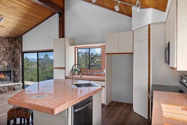 Detail Gallery Image 26 of 47 For 10447 Chevy Lane Ln, La Mesa,  CA 91941 - 3 Beds | 2 Baths